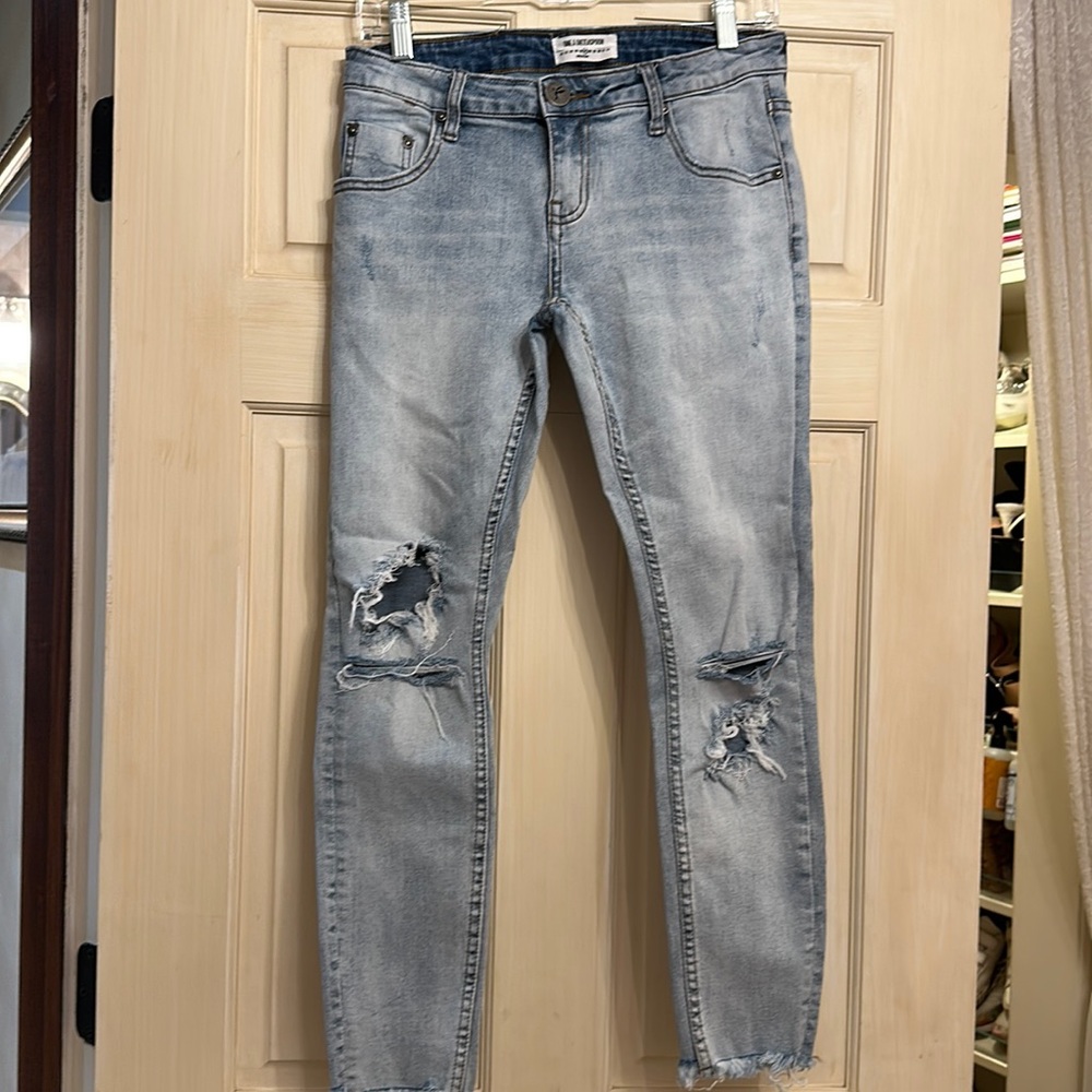 One Teaspoon Light Wash Ripped Skinny Jeans